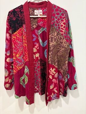 Berry Patchwork Open Tunic Cardigan will fit all sizes